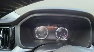 Volvo XC60 D4 Momentum Pro Aut. 140 kW (190 CV)