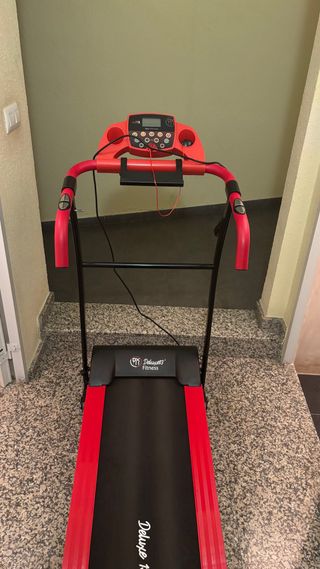 Cinta de Correr Deluxe Fitness Roja