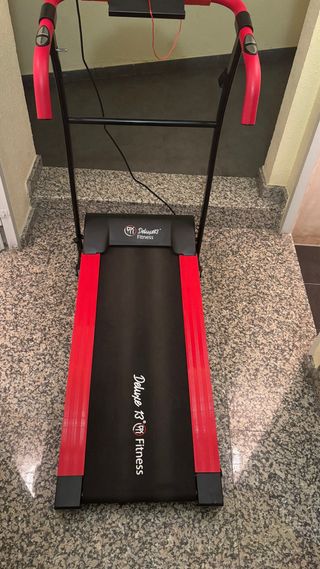 Cinta de Correr Deluxe Fitness Roja