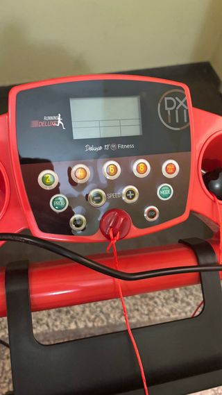 Cinta de Correr Deluxe Fitness Roja