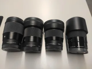 Sony a6600 + 4 objetivos + accesorios