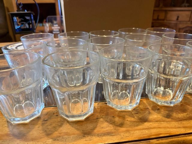 Vasos de cristal pequeños