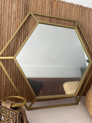 Espejo Hexagonal Dorado Metal