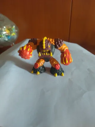 Muñeco de acción monstruo