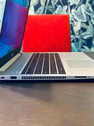 HP ProBook 450 G6 i7-8565U 16GB/500GB 4SZ47AV