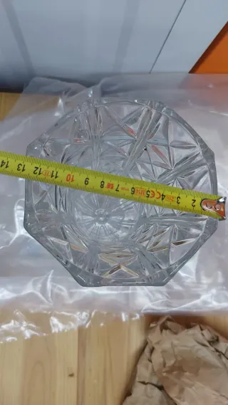 Jarrones de cristal tallado