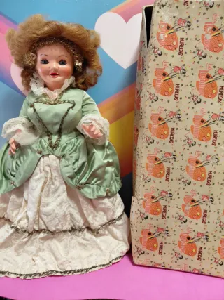 Muñeca Antigua Goyita en caja Años 50