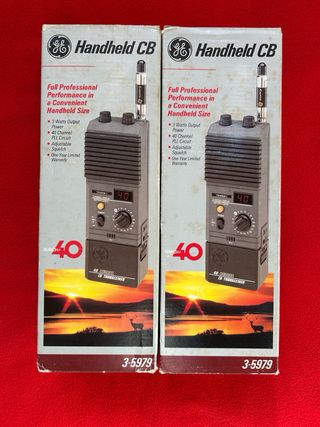 2 Walkie-Talkies GE 40 Channel CB