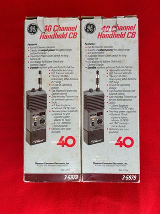 2 Walkie-Talkies GE 40 Channel CB