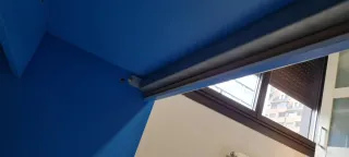 Mesa escritorio de habitación juvenil