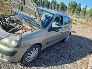 Renault Clio 2003
