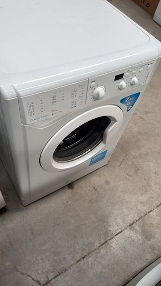 Lavadora Indesit A+++ 7 kg 2a Mano blanco
