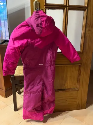 Mono de nieve rosa. Talla 4