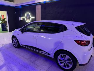 Renault Clio 2016