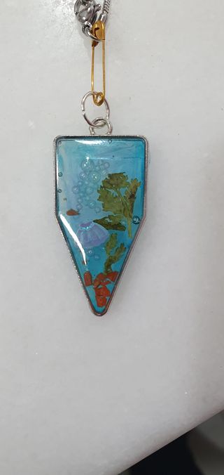 Colgantes Resina Hechos a Mano