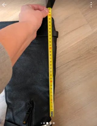 Botas altas de piel Stradivarius