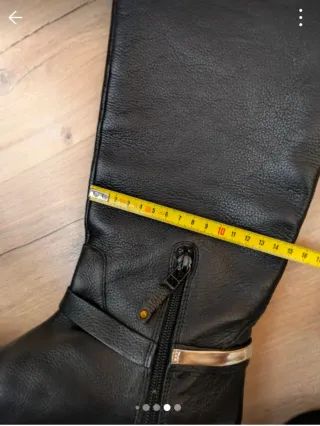 Botas altas de piel Stradivarius