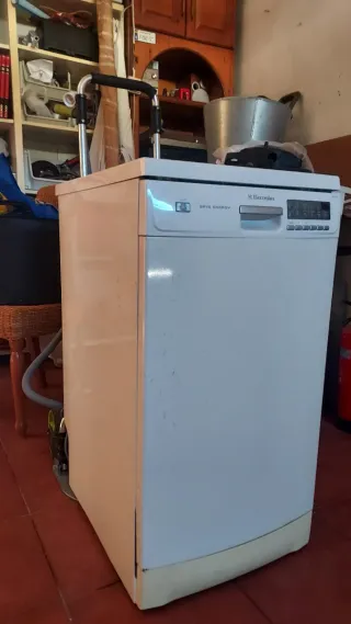 Lavavajilla Blanco, pequeño