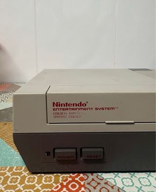 Consola Nintendo NES + Super Mario Bros + acces