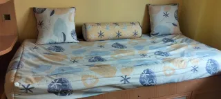 Armario esquinero juvenil modular madera y cristal