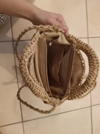 Bolso redondo de esparto