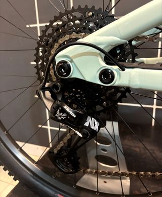 Bicicleta Cannondale Habit 3