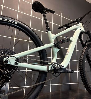 Bicicleta Cannondale Habit 3