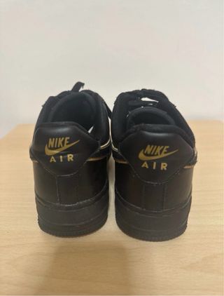 Nike Air Force 1 nere oro 36.5