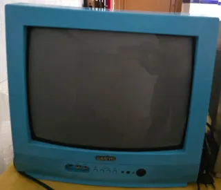 Televisor Sanyo Azul 24 sin mando