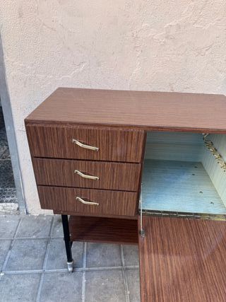 Mesa bar auxiliar con ruedas