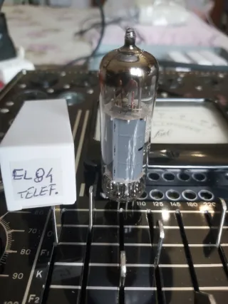 Valvola EL84 Telefunken testata con provavalvole