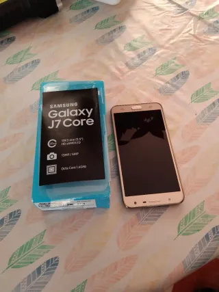 Samsung Galaxy J7 Core Dorado/Plateado