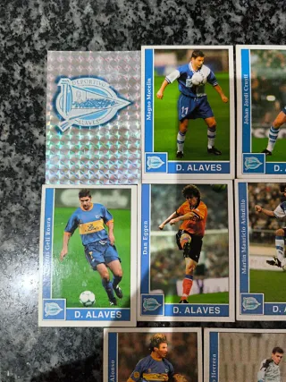 Lote cromos Alavés Mundicromo 2002