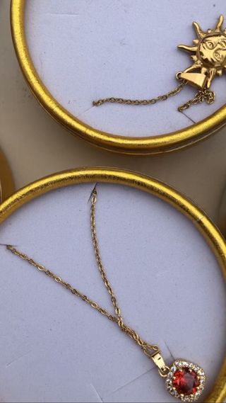 Colgantes de Balanza Dorados