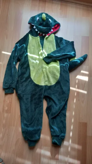 Pijama dinosaurio 4-6 años