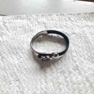 Pulsera cuero y plata multicapa