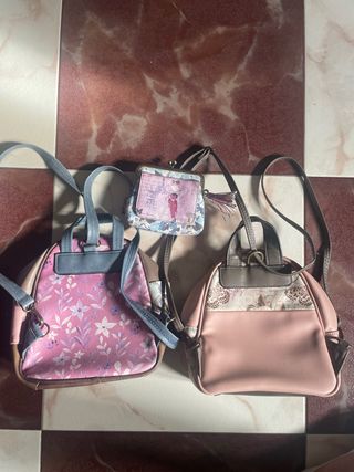 2 mochilas + monedero de REGALO