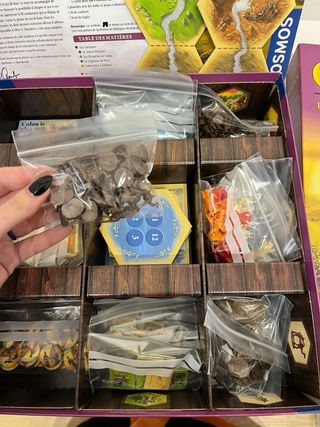 CATAN Bárbaros y Mercaderes NUEVO – Francés