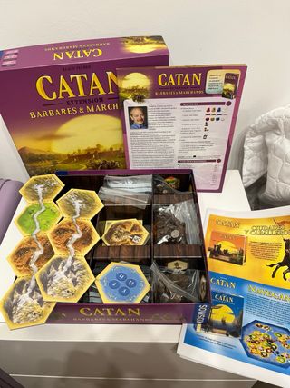 CATAN Bárbaros y Mercaderes NUEVO – Francés