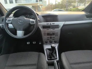 Opel Astra pegatina C