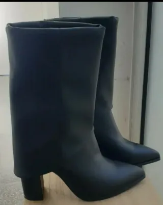 Botas Primadonna Talla 37 Negras