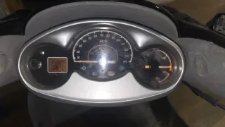 Yamaha Majestic 125 Negra