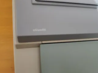 Máquina de escribir Olivetti ET compact 66