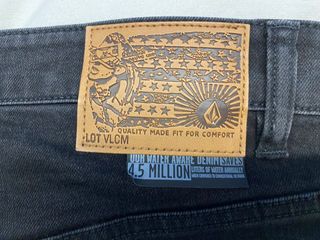 Pantalones vaqueros negros Volcom