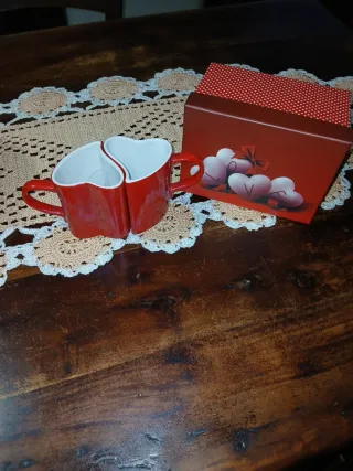 Coppia Tazze Cuore complete di scatolo