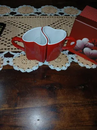 Coppia Tazze Cuore complete di scatolo