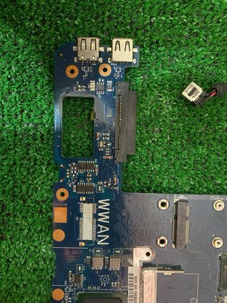 Placa base Toshiba Nb200