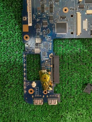 Placa base Toshiba Nb200