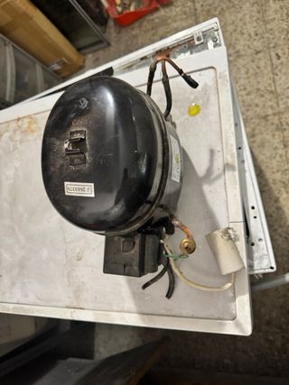 Compresor Nevera ZBS1114CY