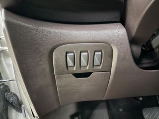 Renault Espace Initiale Paris Energy dCi 118kW TT EDC